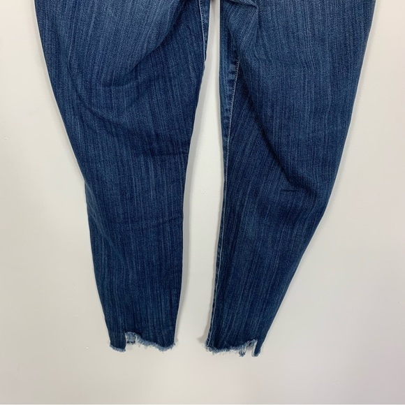 NWT Torrid Girlfriend Jeans Medium Wash Size 12 Extra Tall - Picture 9 of 14